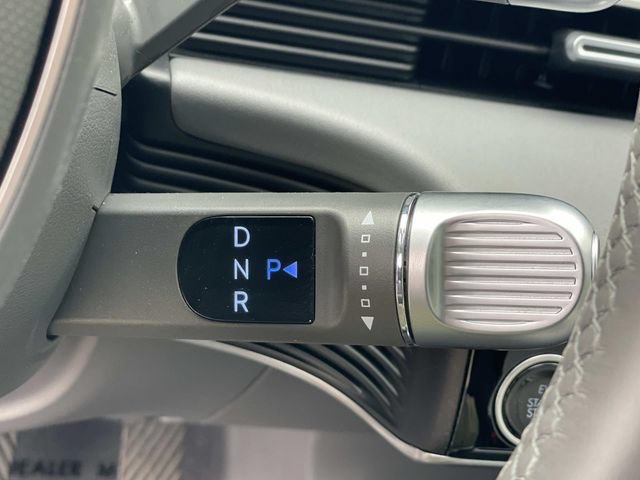 Used 2023 Hyundai Ioniq 5 Limited w/ Cargo Package AWD/4WD image 18