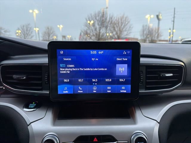 Certified 2021 Ford Explorer XLT w/ Equipment Group 202A image 30