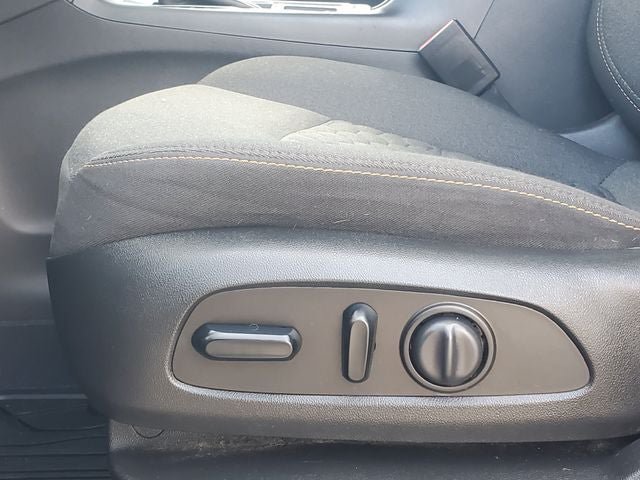 Used 2021 Chevrolet Equinox LT AWD/4WD image 6