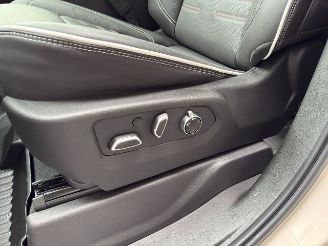 Used 2026 GMC Sierra 1500 AT4X image 15