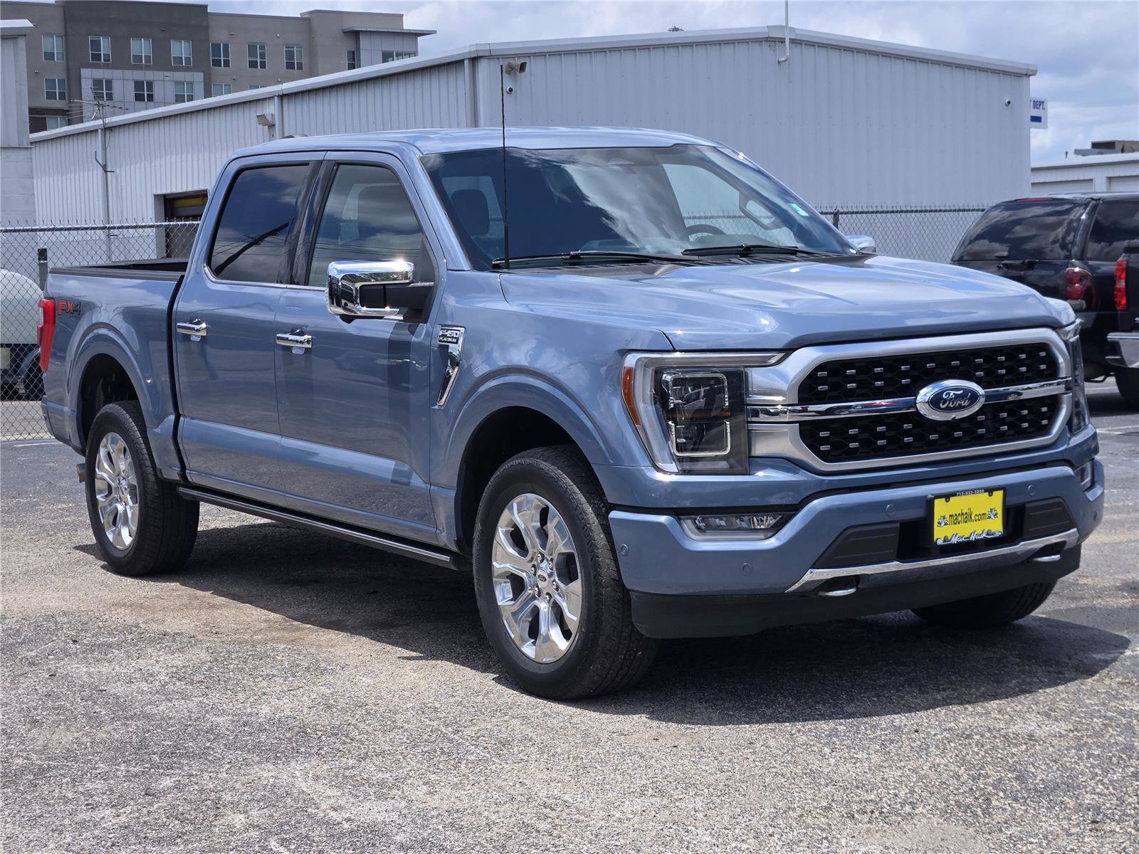 Certified 2023 Ford F150 Platinum w/ Equipment Group 701A High AWD/4WD image 3
