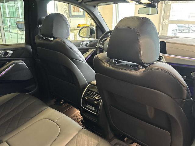 Used 2023 BMW X5 xDrive40i w/ Premium Essential Package image 27