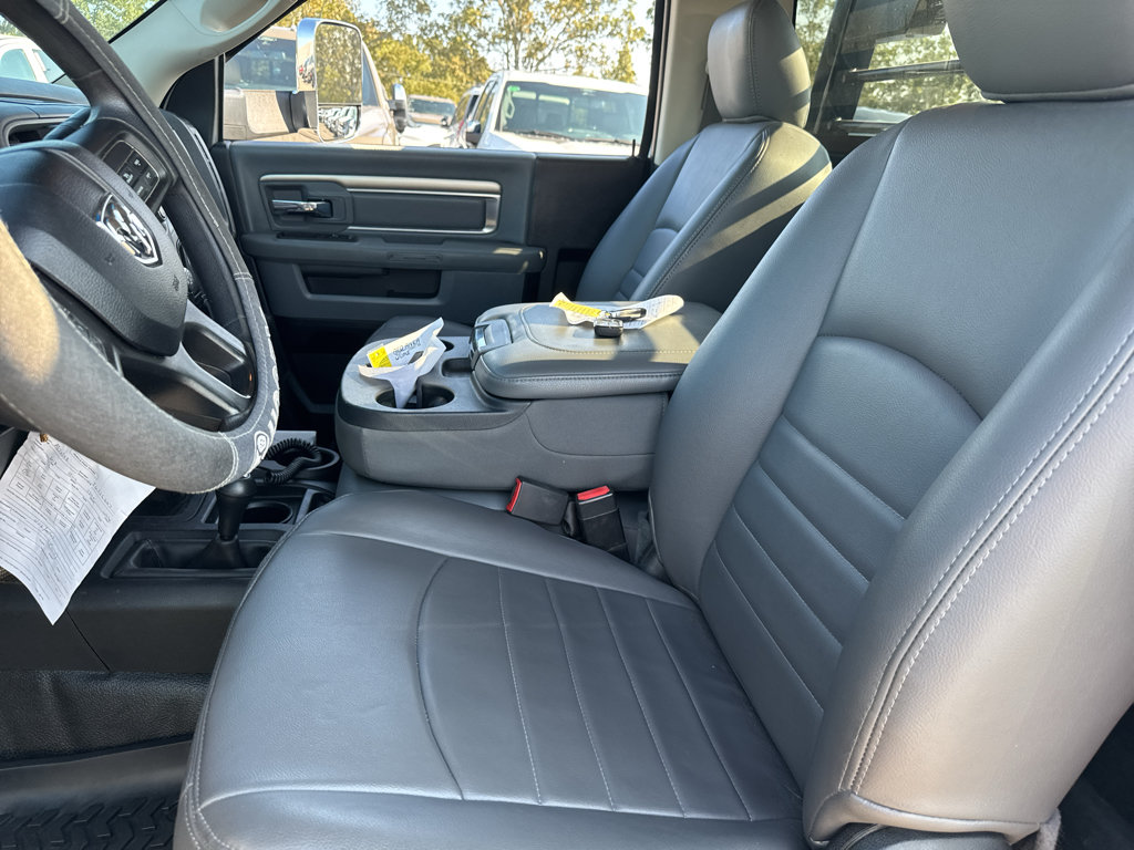 Used 2018 RAM 3500 Tradesman w/ Power & Remote Entry Group AWD/4WD image 11