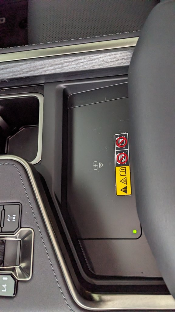 Used 2025 Lexus GX 550 AWD/4WD image 34