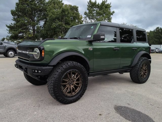Certified 2024 Ford Bronco Wildtrak AWD/4WD image 8