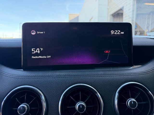 Used 2022 Kia Stinger GT-Line image 12