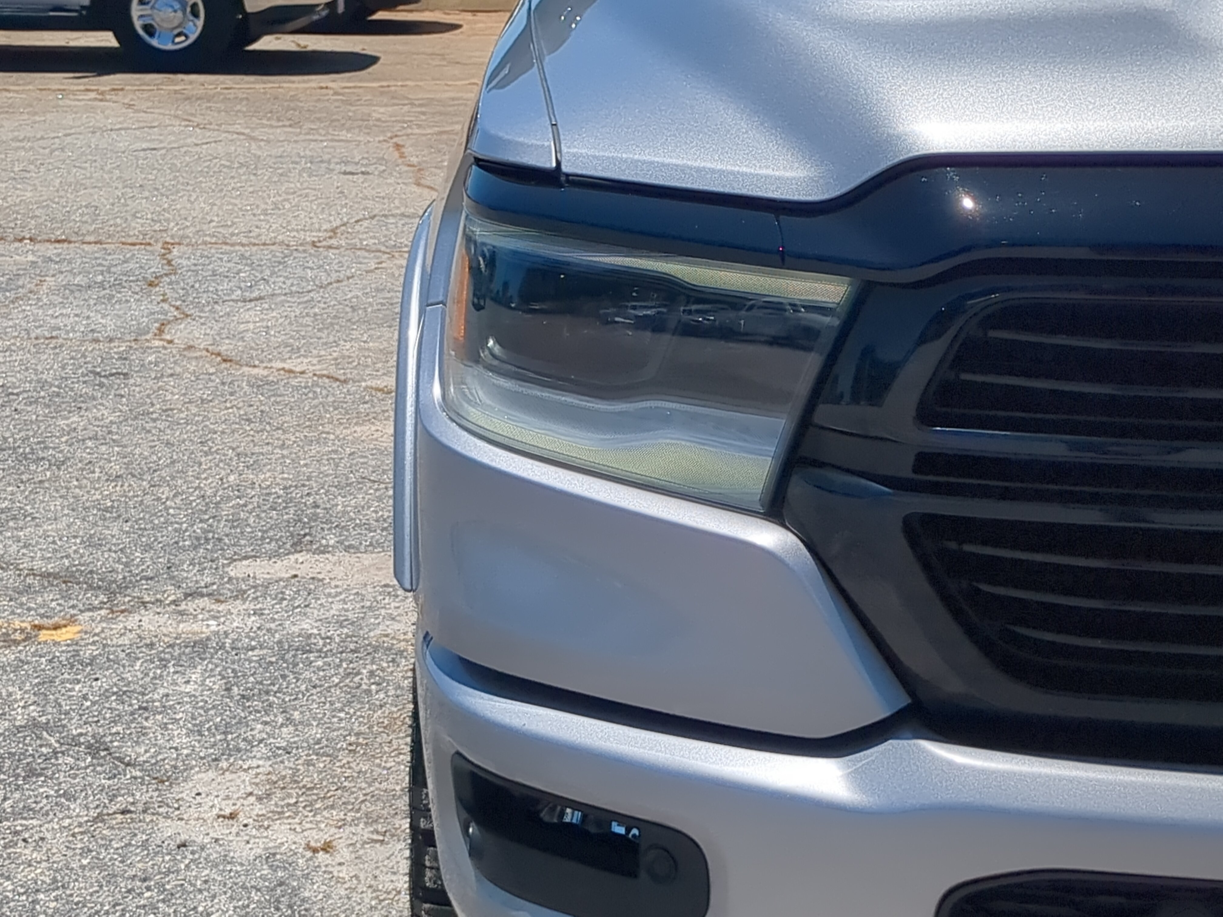 Used 2021 RAM 1500 Laramie AWD/4WD image 8