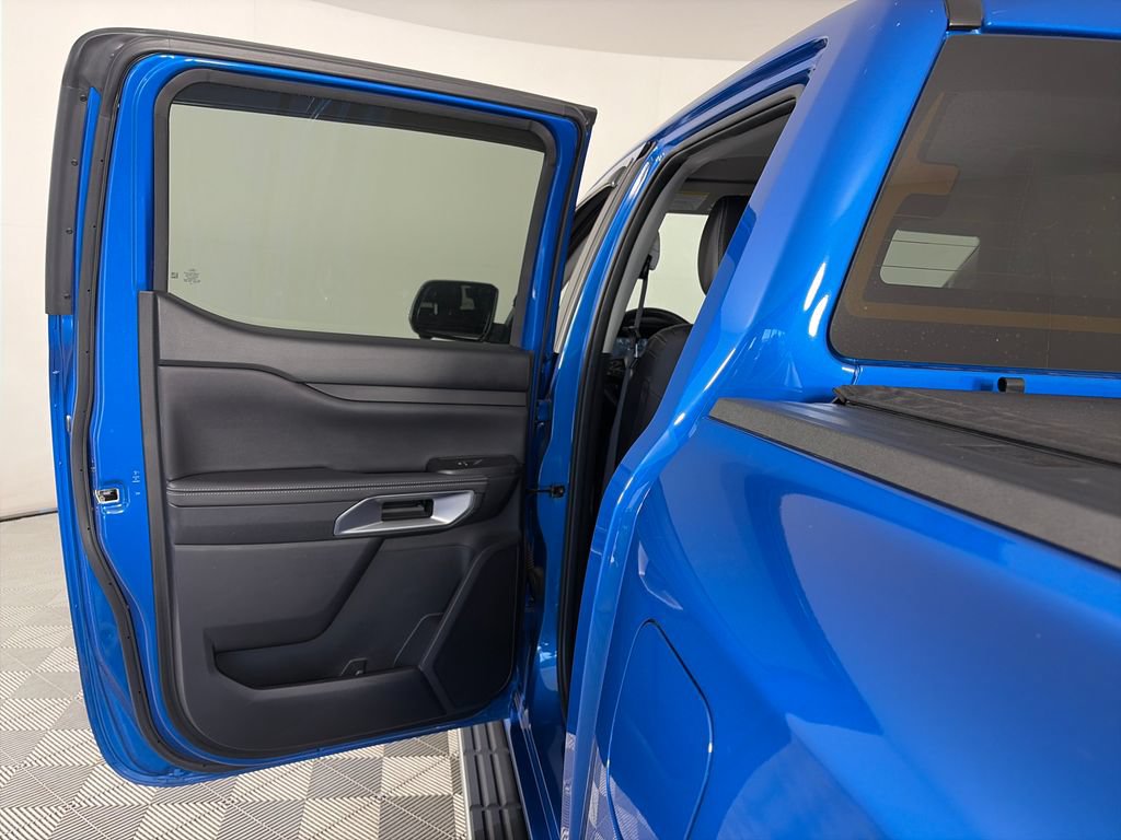 Certified 2024 Ford Ranger Lariat w/ Advanced Towing Package AWD/4WD image 12
