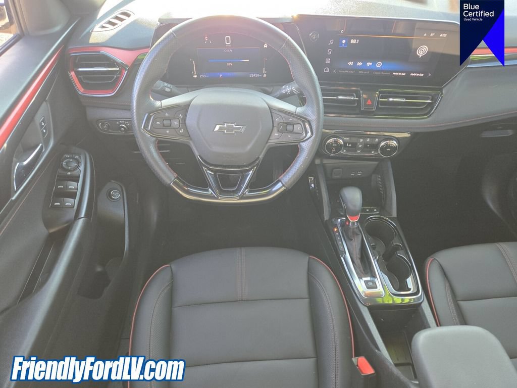 Used 2025 Chevrolet TrailBlazer RS w/ Convenience Package FWD image 16