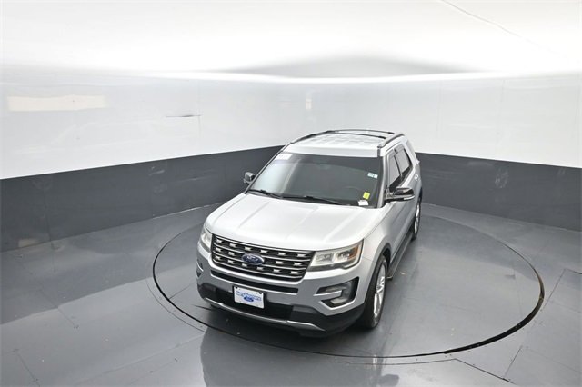 Certified 2017 Ford Explorer XLT w/ Equipment Group 201A image 22