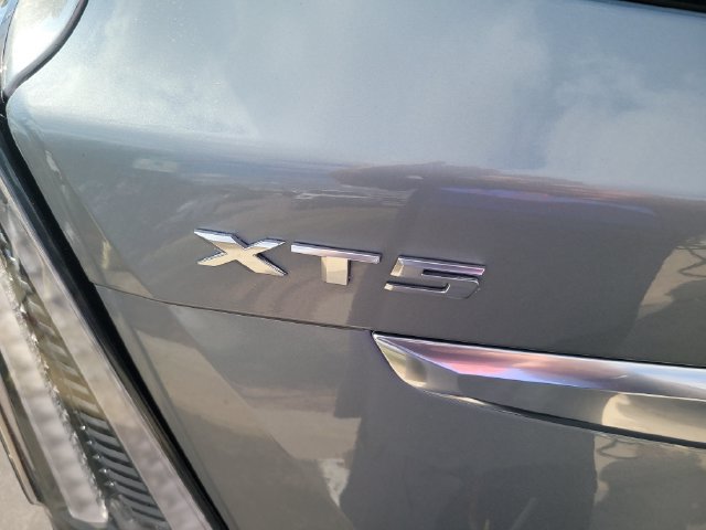 Used 2025 Cadillac XT5 Sportv AWD/4WD image 6
