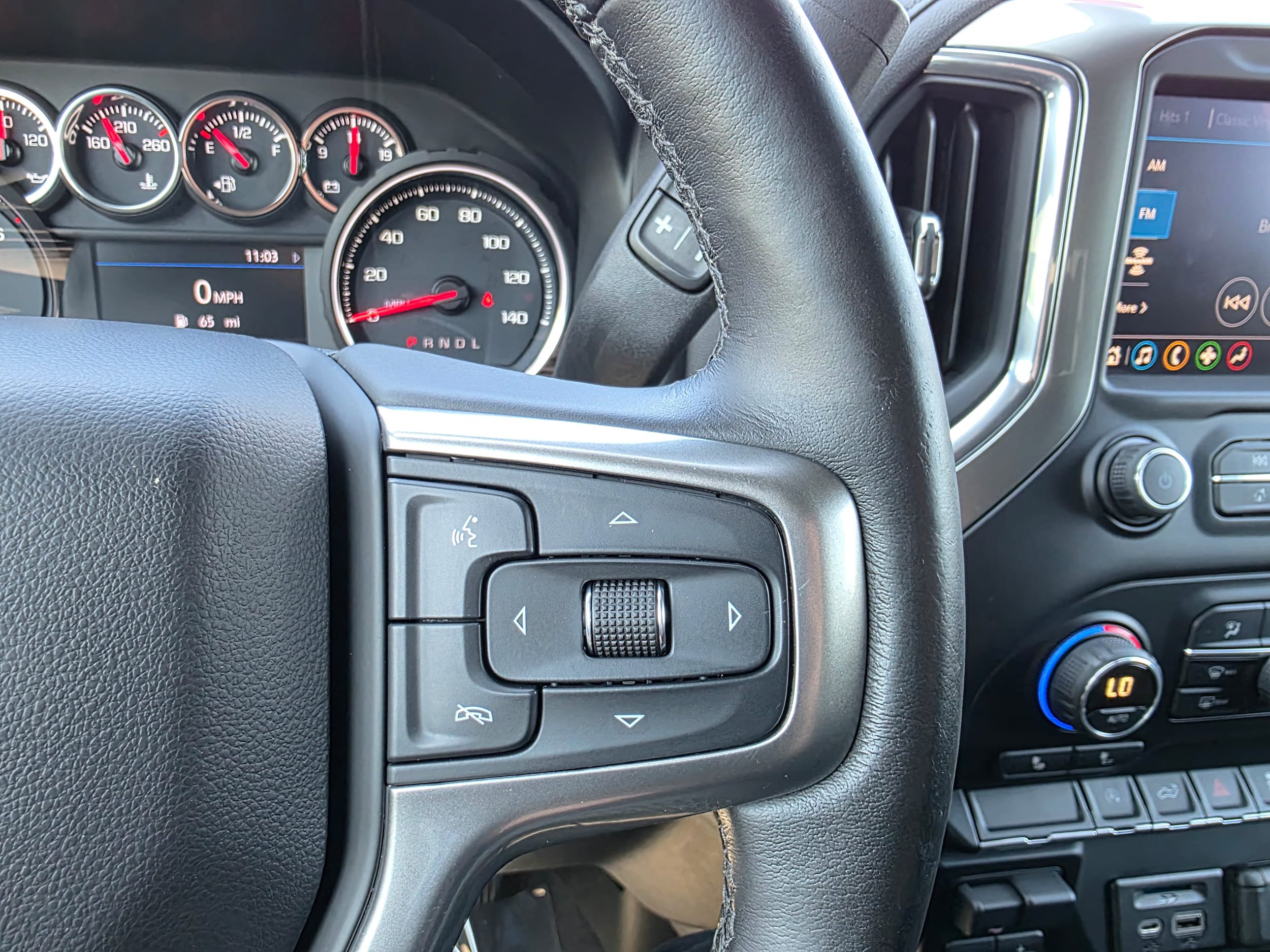 Used 2019 Chevrolet Silverado 1500 LT w/ All-Star Edition AWD/4WD image 17