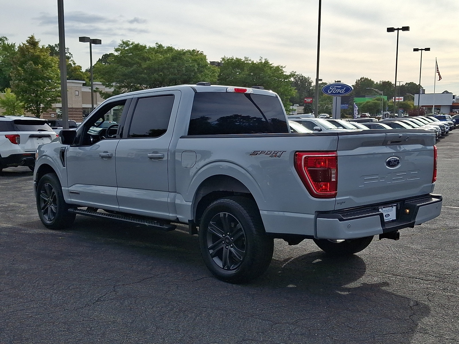 Certified 2023 Ford F150 XLT w/ Equipment Group 302A High AWD/4WD image 4