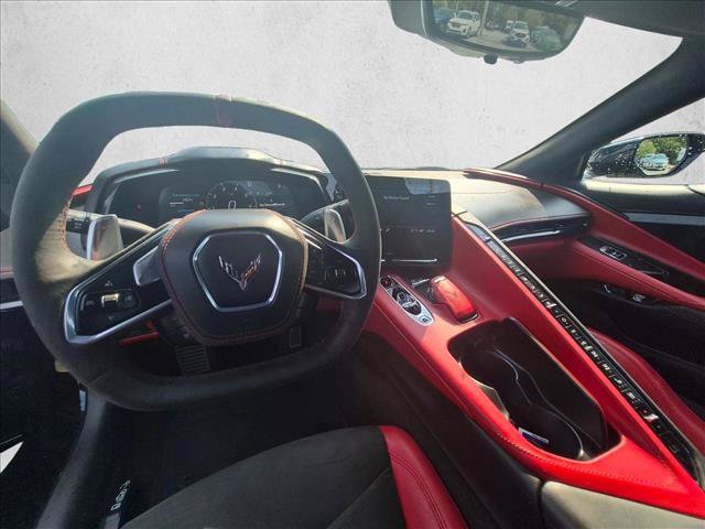 Used 2023 Chevrolet Corvette Stingray Premium Conv w/ Z51 Performance Package RWD image 11