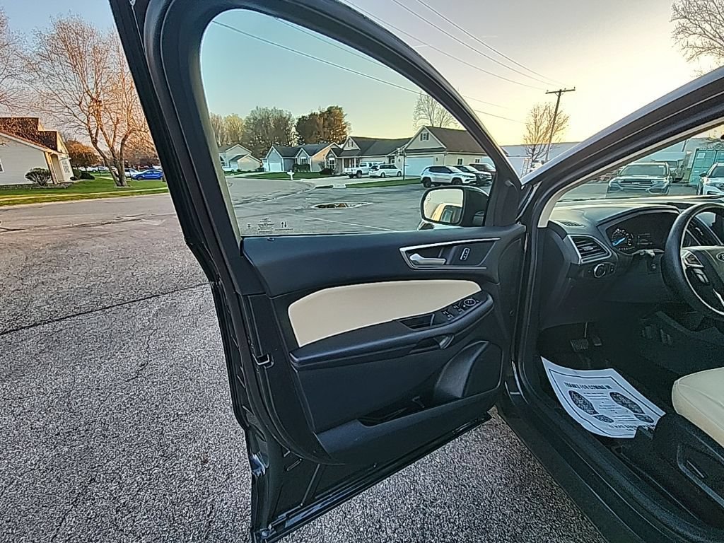 Certified 2024 Ford Edge SEL w/ Convenience Package AWD/4WD image 22