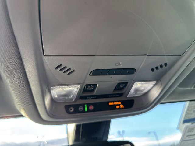 Used 2023 GMC Acadia AT4 w/ Technology Package image 25