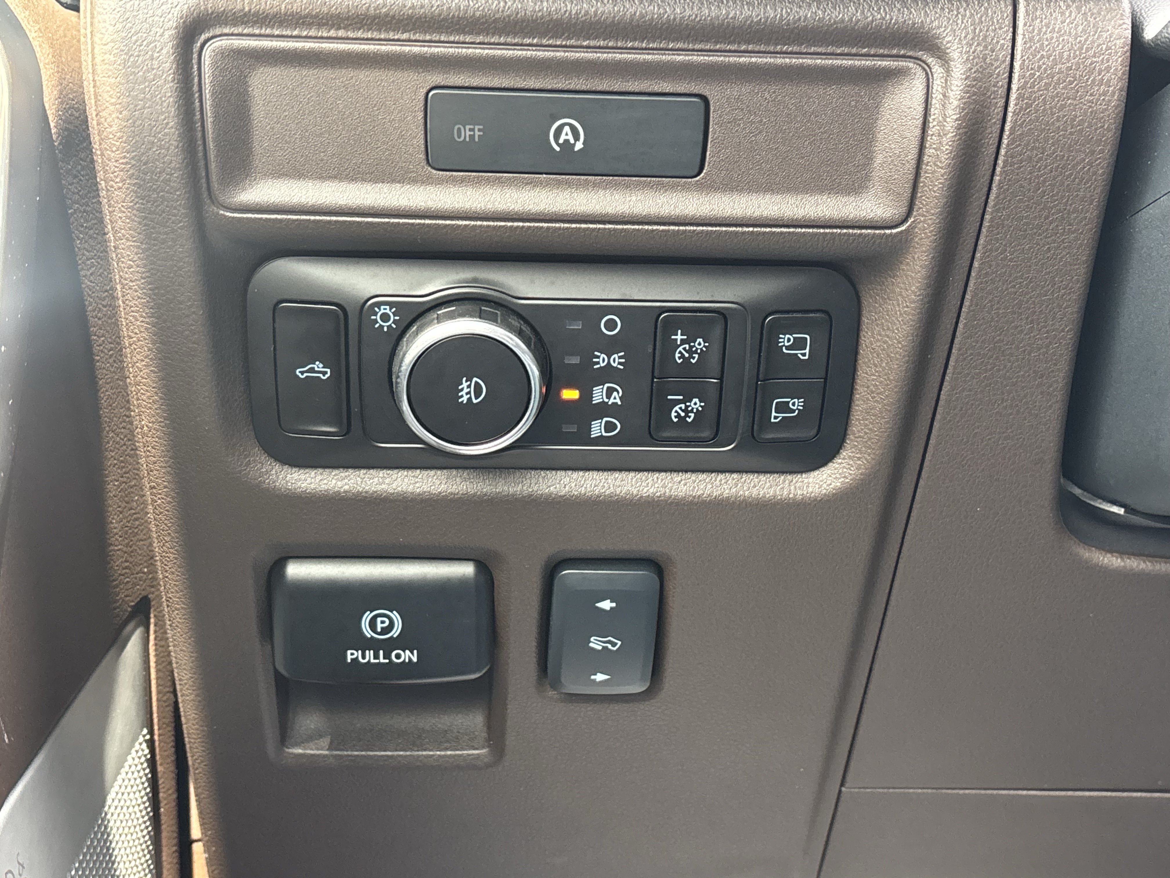 Certified 2025 Ford F150 King Ranch w/ FX4 Off-Road Package AWD/4WD image 37