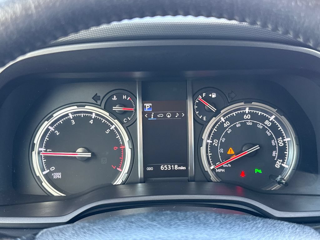 Used 2021 Toyota 4Runner Limited AWD/4WD image 18