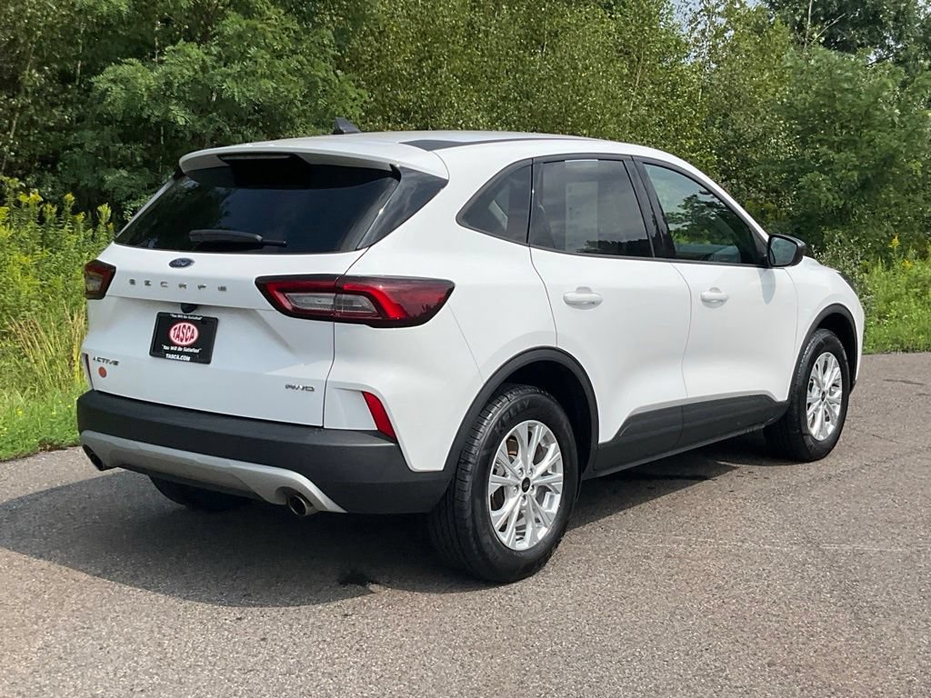 Certified 2025 Ford Escape Active AWD/4WD image 27
