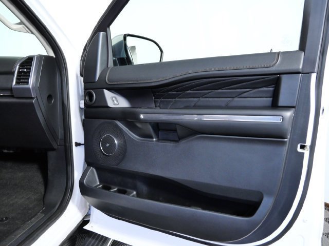 Certified 2019 Ford Expedition Platinum AWD/4WD image 8