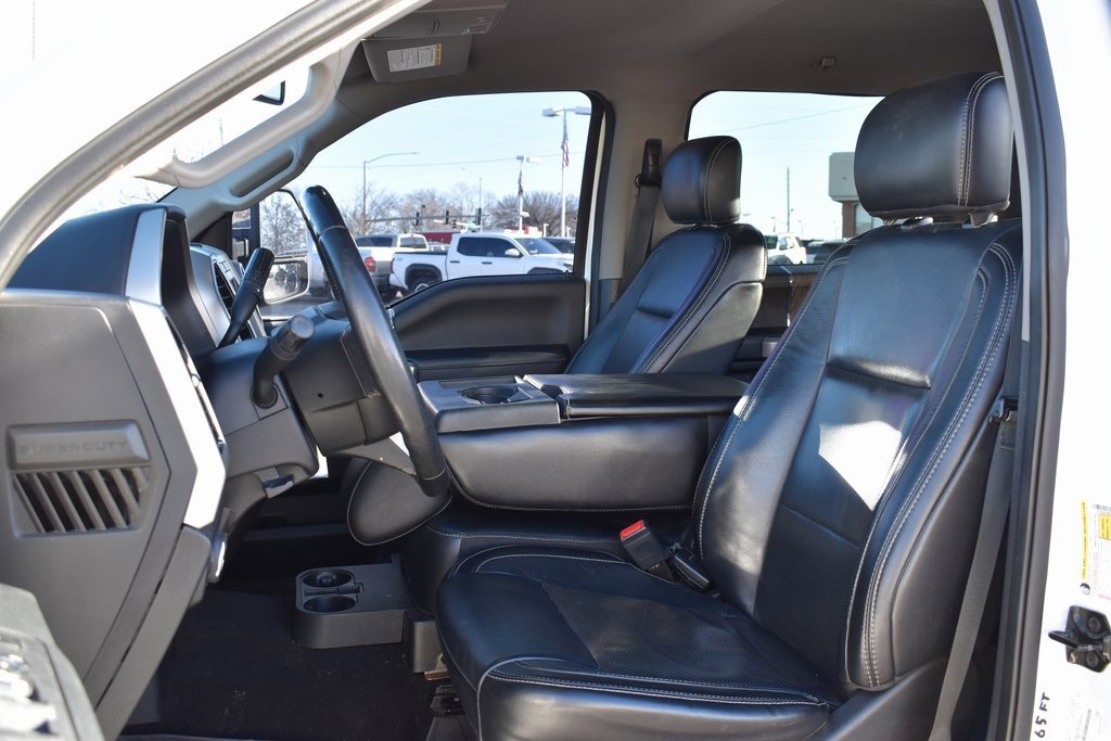 Certified 2019 Ford F250 Lariat w/ Chrome Package image 7