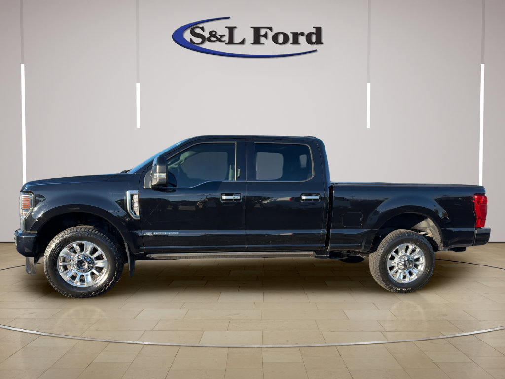Certified 2022 Ford F250 Limited w/ FX4 Off-Road Package AWD/4WD image 3