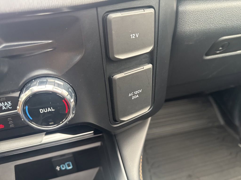 Certified 2024 Ford F350 Platinum AWD/4WD image 26