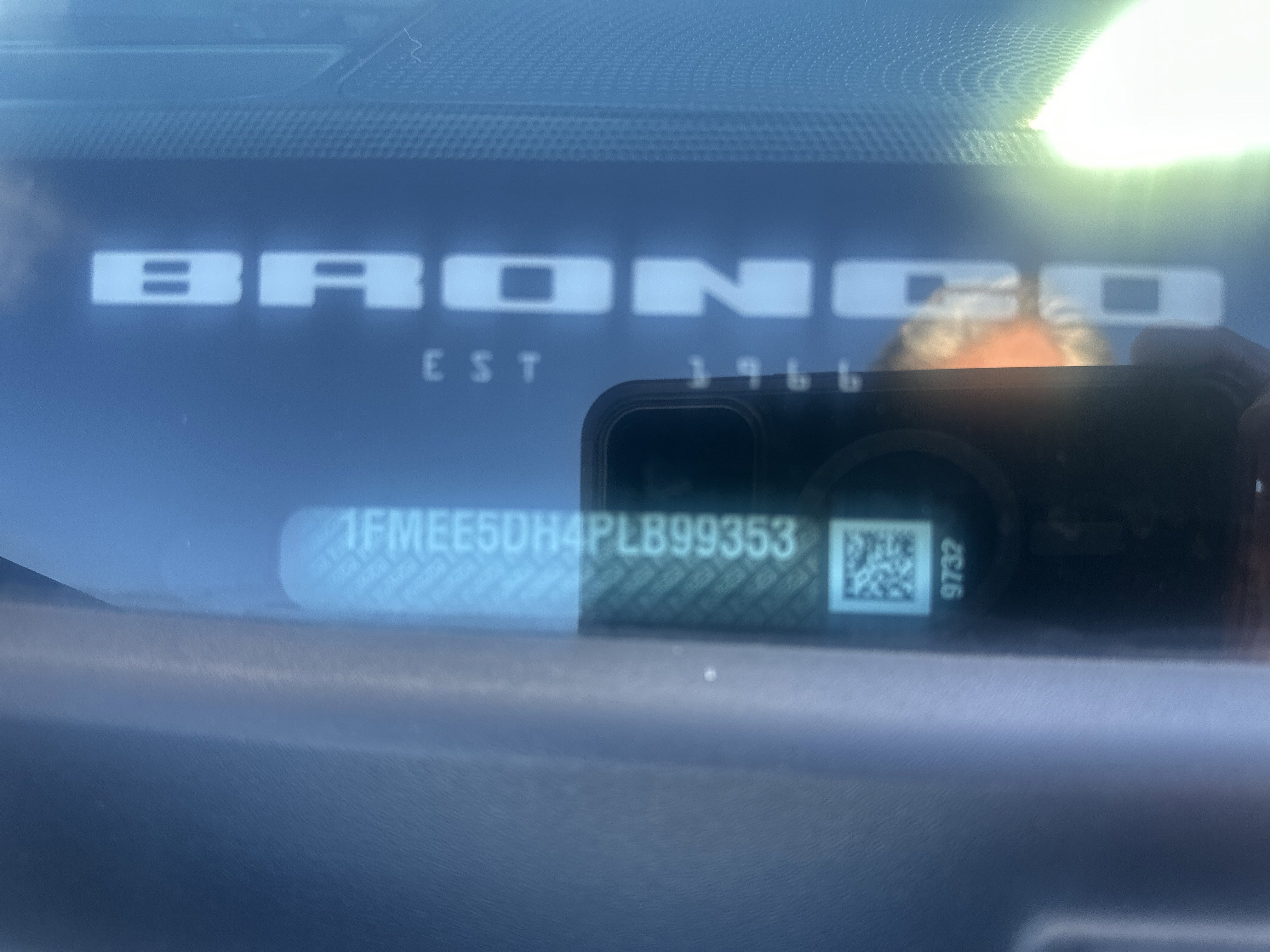 Certified 2023 Ford Bronco Badlands image 7