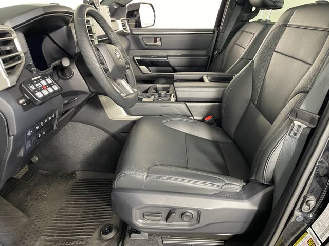 Used 2025 Toyota Tundra Limited AWD/4WD image 2