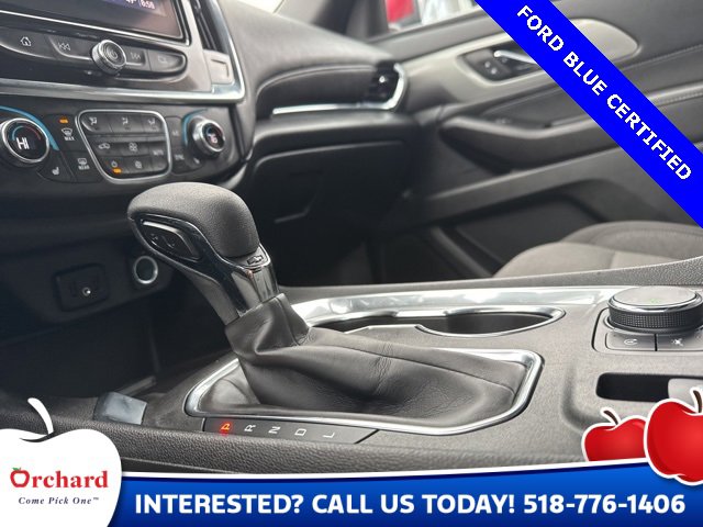 Used 2023 Chevrolet Traverse LT w/ Midnight/Sport Edition image 28