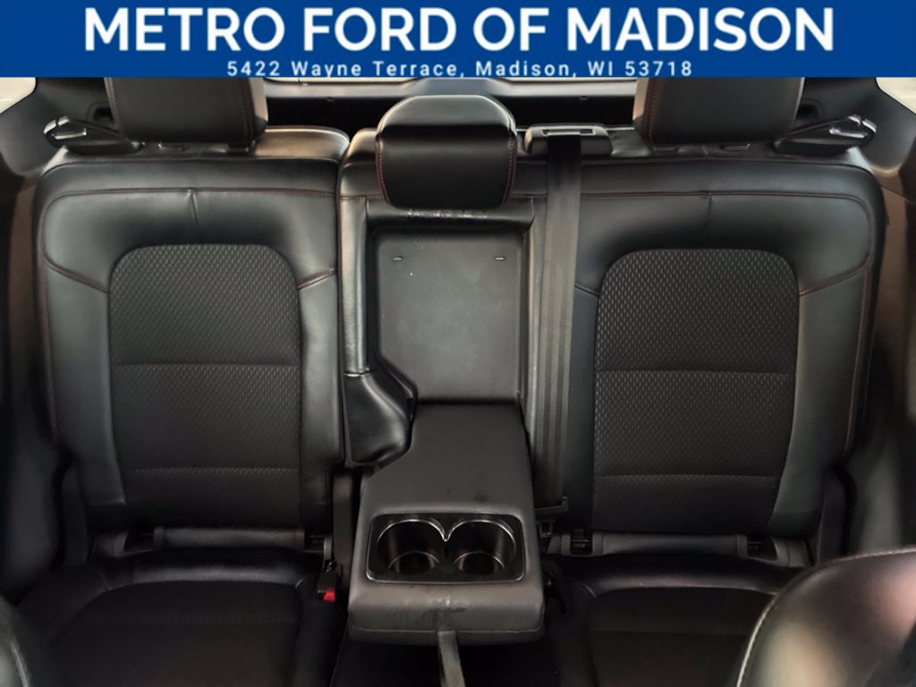 Certified 2025 Ford Escape ST-Line AWD/4WD image 32