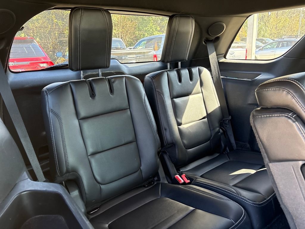 Certified 2017 Ford Explorer Limited image 30