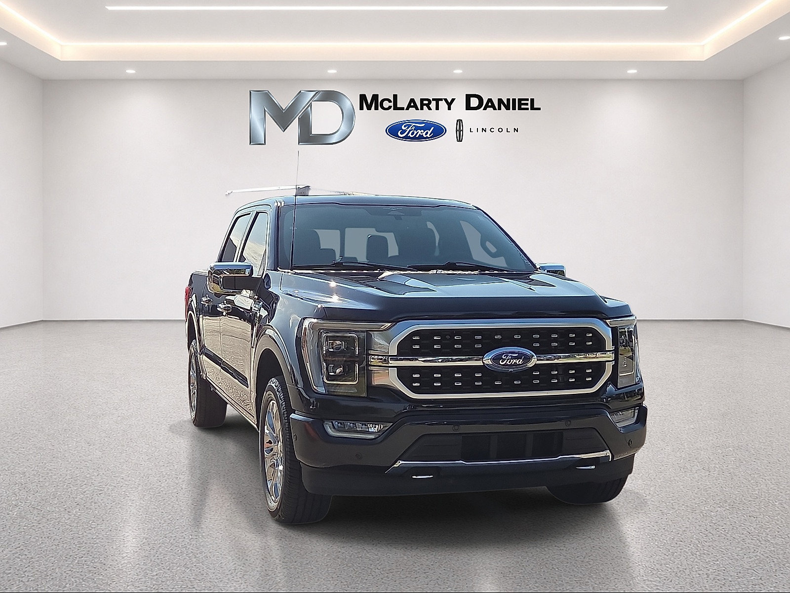 Certified 2023 Ford F150 Platinum w/ Equipment Group 701A High AWD/4WD image 1
