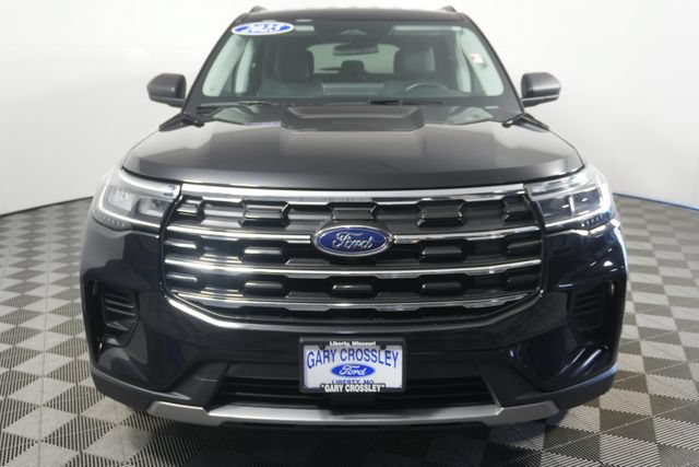 Certified 2025 Ford Explorer Active AWD/4WD image 8