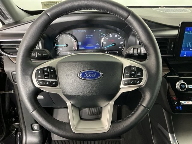 Certified 2022 Ford Explorer Limited AWD/4WD image 19