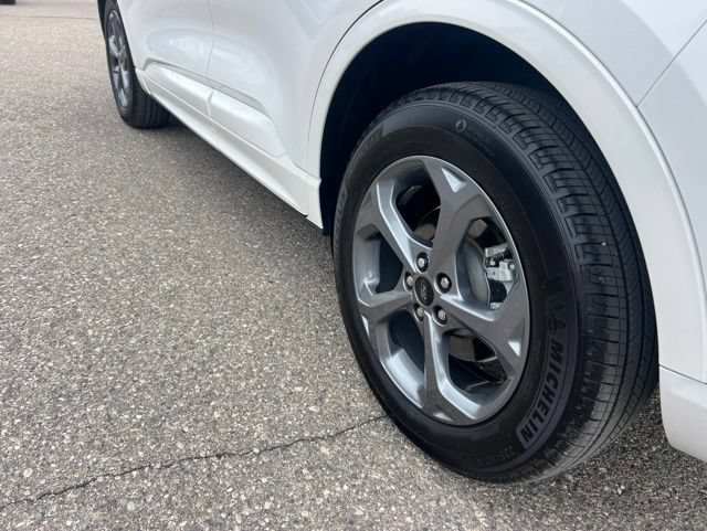 Certified 2024 Ford Escape ST-Line w/ Tech Pack #1 AWD/4WD image 22