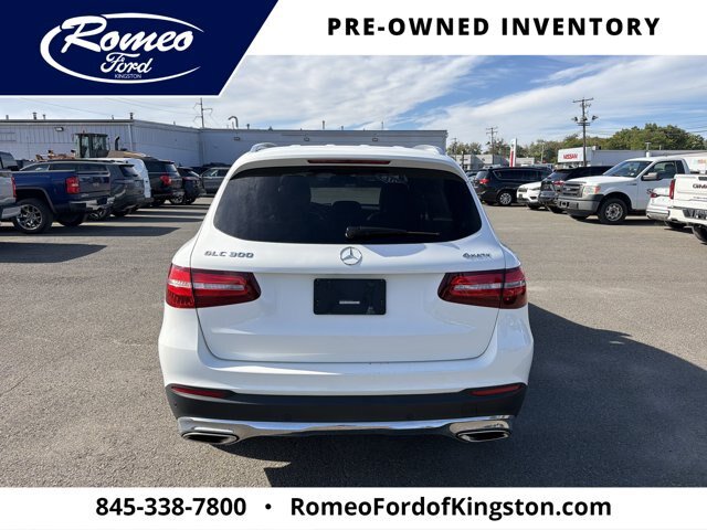 Used 2018 Mercedes-Benz GLC 300 4MATIC image 6
