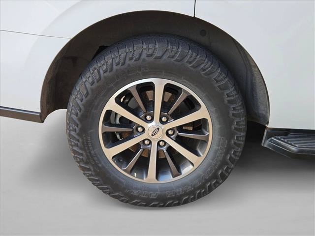 Certified 2021 Ford Expedition XLT RWD image 18