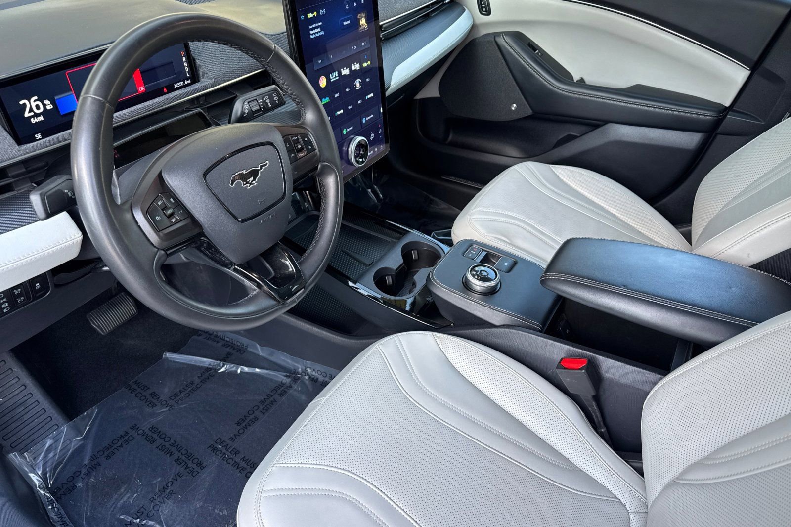 Certified 2023 Ford Mustang Mach-E Premium AWD/4WD image 11