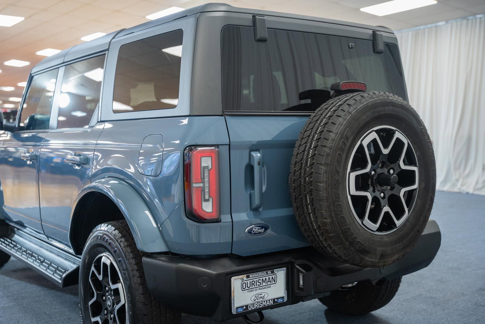 Certified 2025 Ford Bronco Outer Banks AWD/4WD image 5