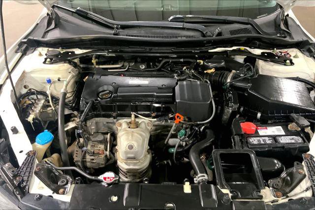 Used 2017 Honda Accord Sport image 32