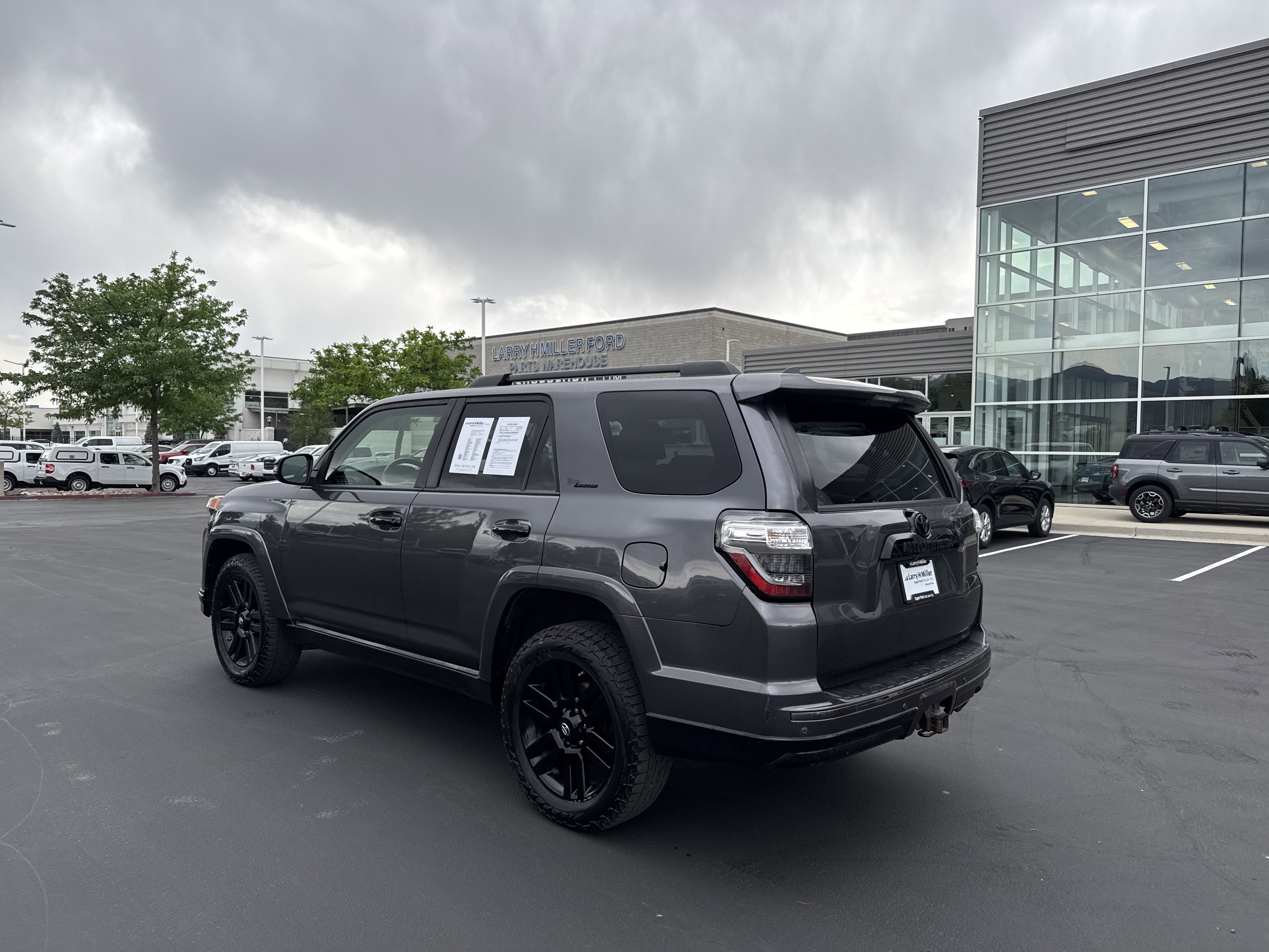 Used 2021 Toyota 4Runner Nightshade AWD/4WD image 3