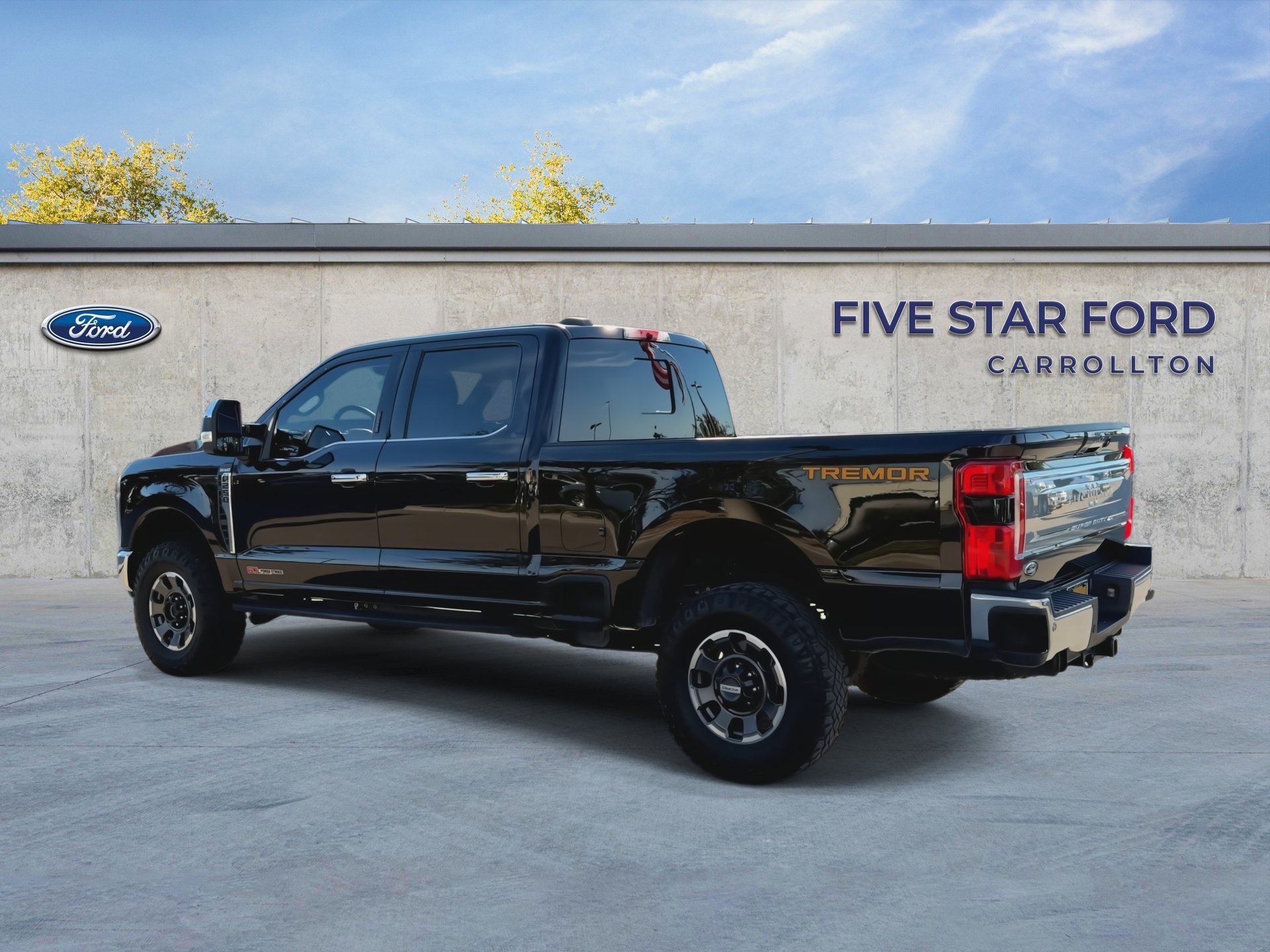 Certified 2024 Ford F250 King Ranch w/ Tremor Off-Road Package AWD/4WD image 8
