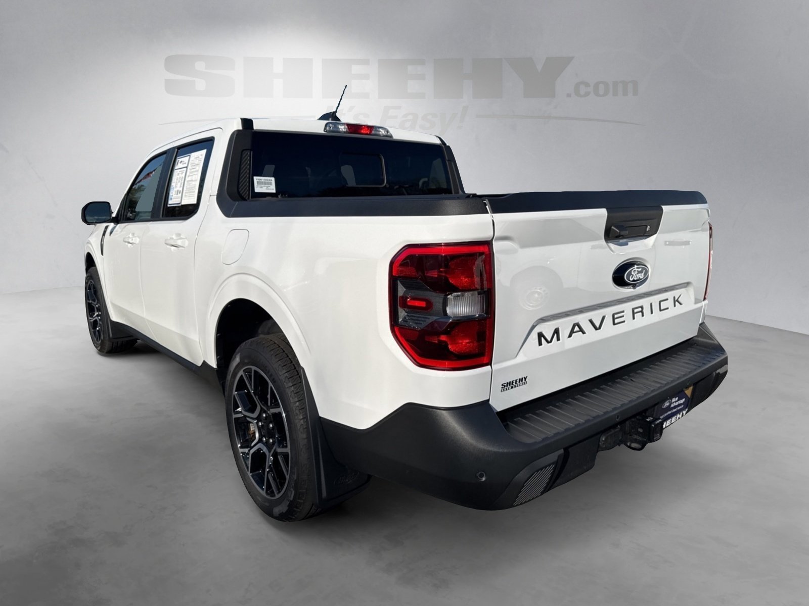 Certified 2025 Ford Maverick Lariat w/ 4K Tow Package image 14