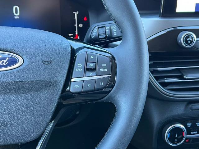 Certified 2023 Ford Escape Active AWD/4WD image 18