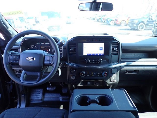 Certified 2022 Ford F150 XL w/ STX Black Appearance Package image 20