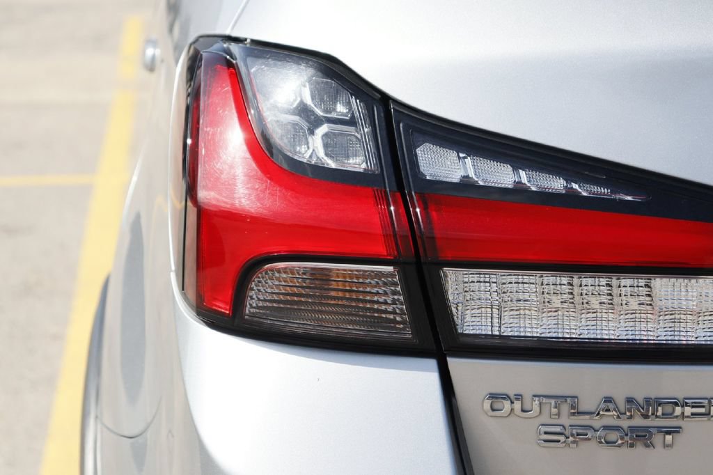 Used 2024 Mitsubishi Outlander Sport AWD image 6