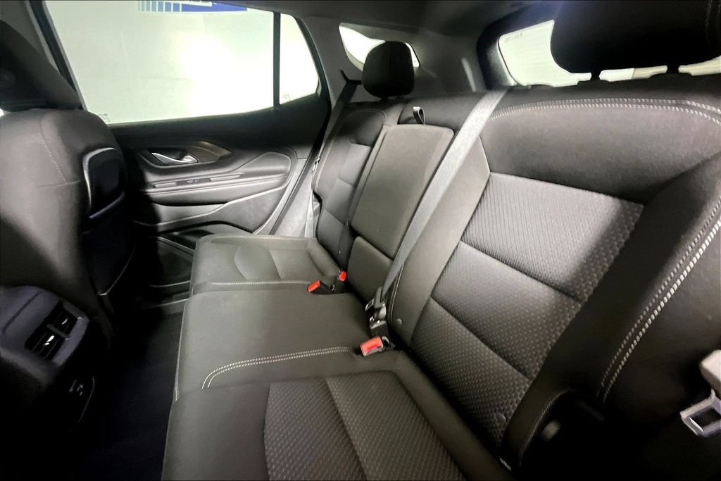 Used 2024 GMC Terrain SLE FWD image 21