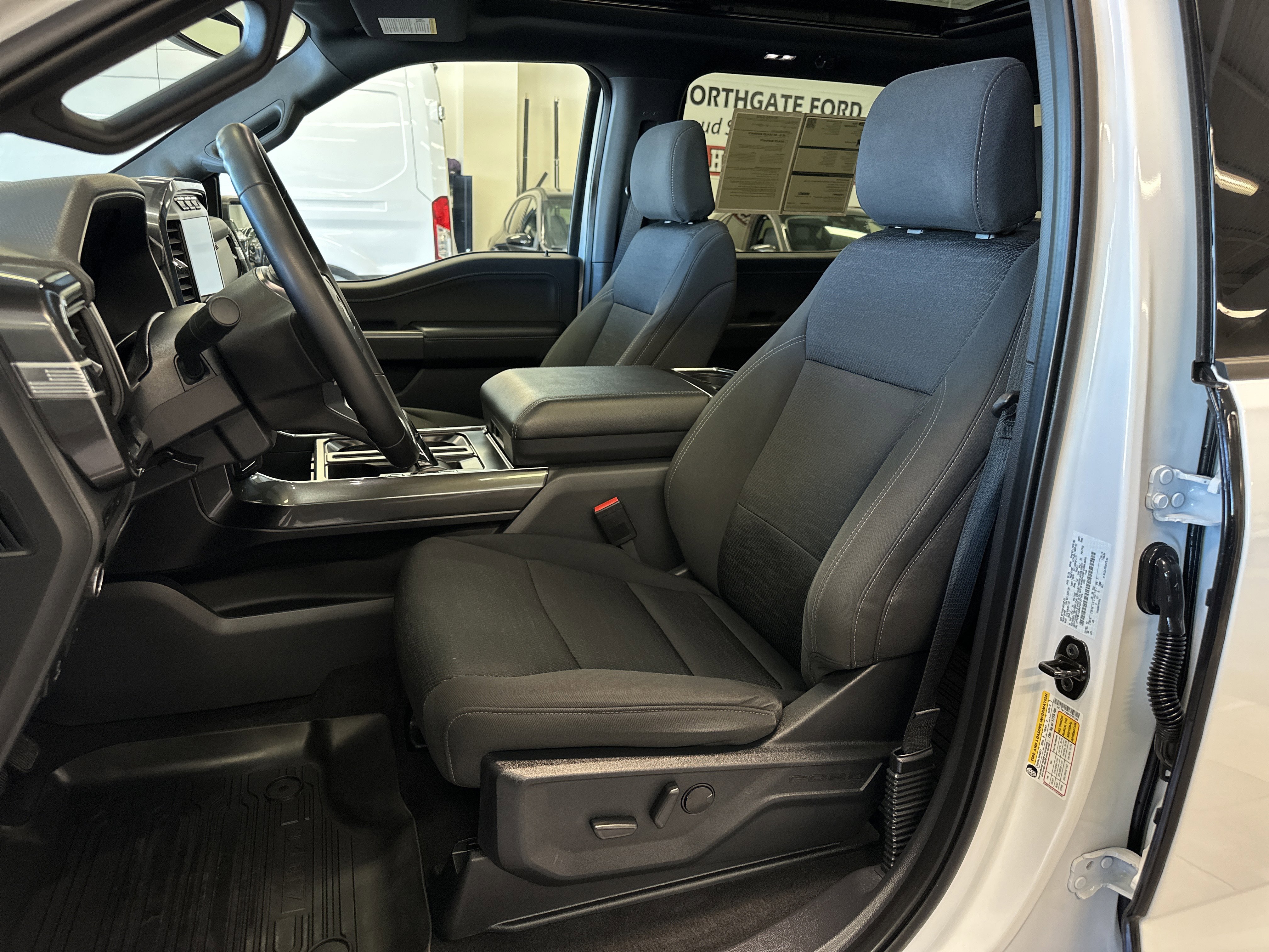 Certified 2023 Ford F150 XLT w/ Equipment Group 302A High image 5