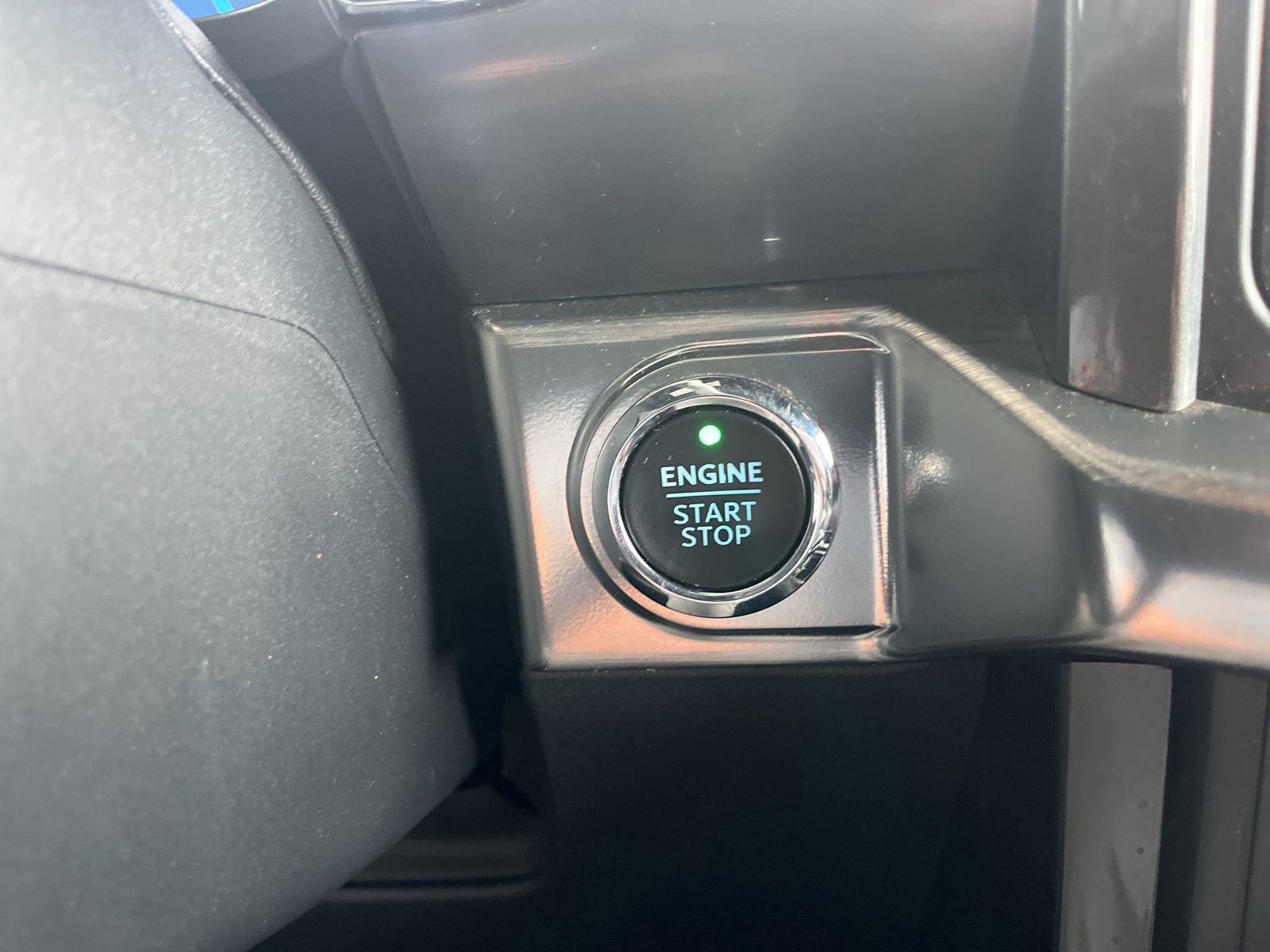 Certified 2023 Ford F150 Lariat w/ Equipment Group 502A High image 22